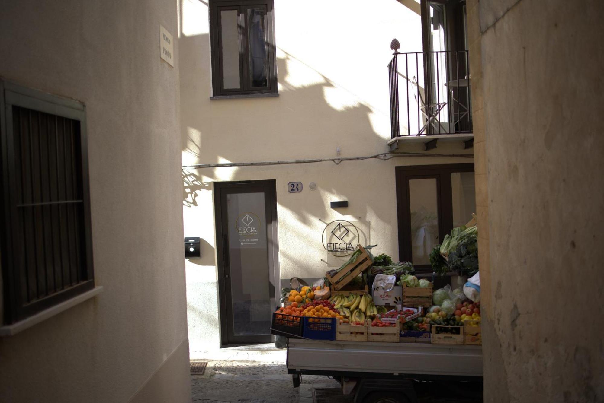 Elecla Apartman Cefalù Kültér fotó